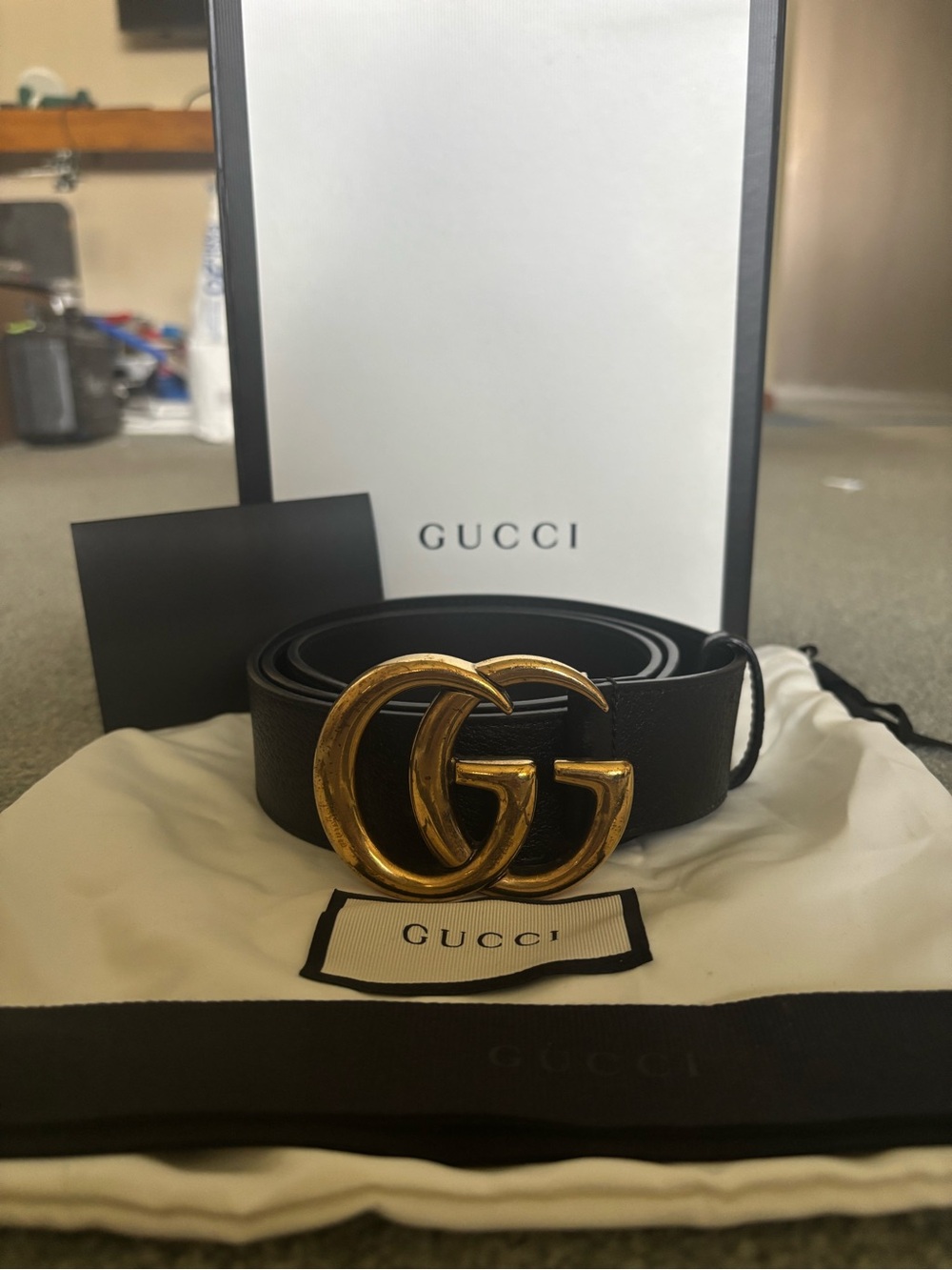 Gucci Black Leather Belt with Distressed Gold Double G Buckle